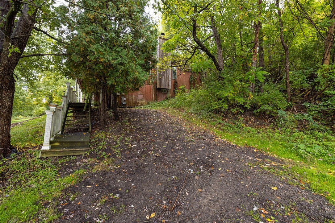 3634 Oakmount Road