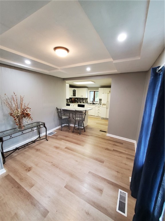 459 W Union Street