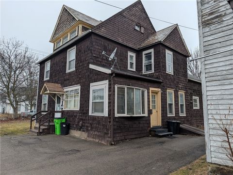 Tiny photo for 32 W William Street, Bath, NY 14810 (MLS # R1692731)