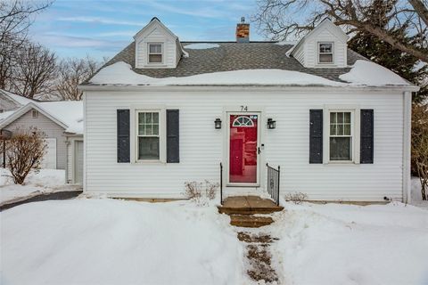 Homes For Sale - 74 Heberle Road<br/> Irondequoit, NY 14609