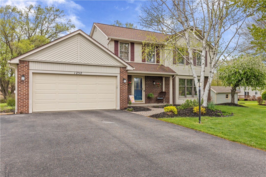 1252 Hardwood Lane