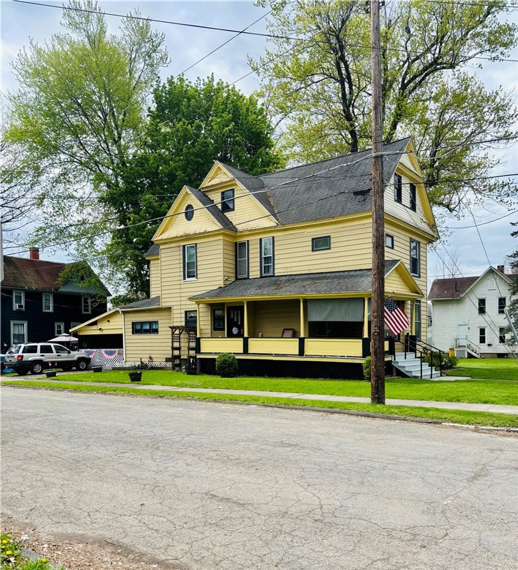 Photo of 308 Home Street, Elmira City, NY 14904 (MLS # R1677488)