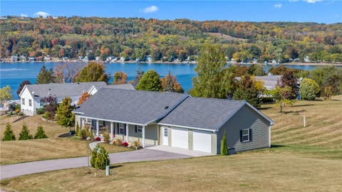 Photo for 4 Keuka View Estates Road