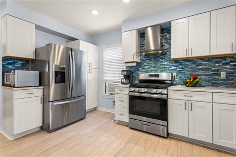 Tiny photo for 14 Lathrop Avenue, Leroy, NY 14482 (MLS # R1700627)