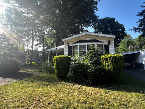 Photo for 315 North Victory Drive