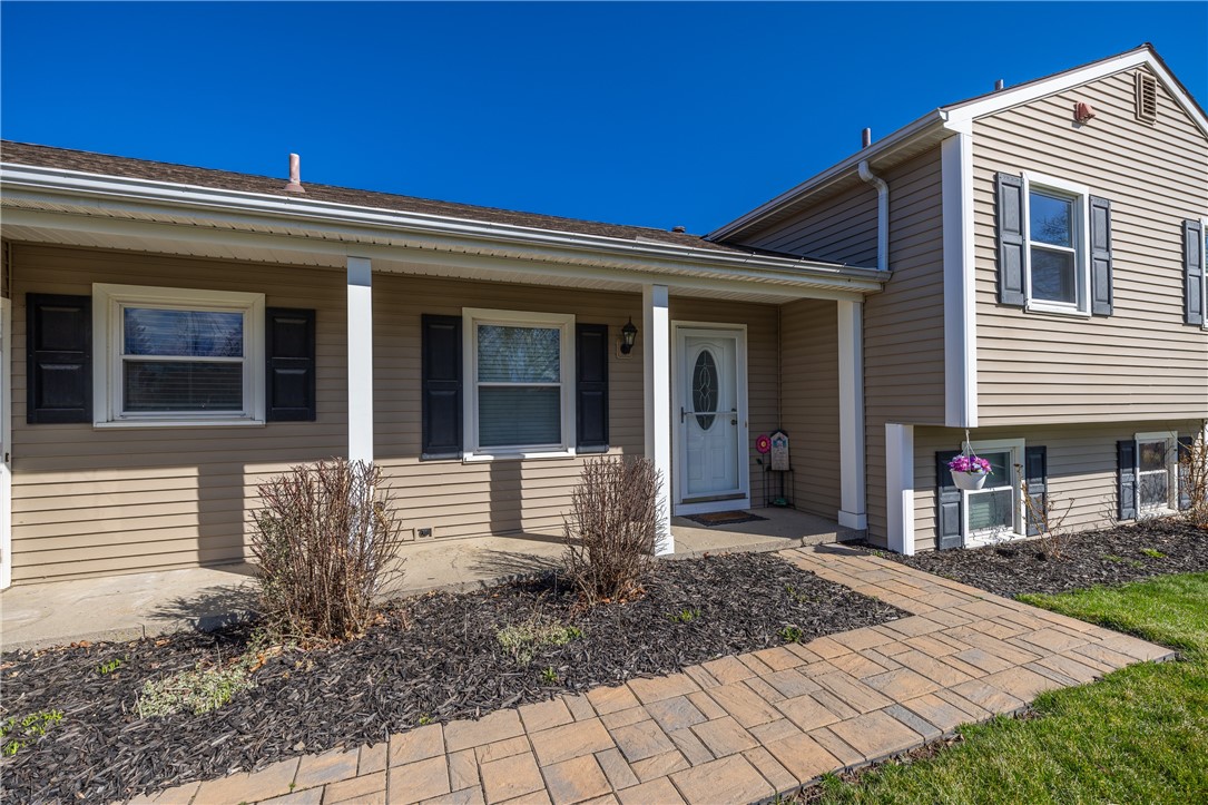 235 Gate House Trail, Henrietta, New York image 3