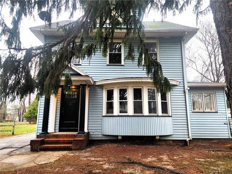 Homes For Sale - 167 Elmtree Road<br/> Monroe County, Rochester, NY 14612