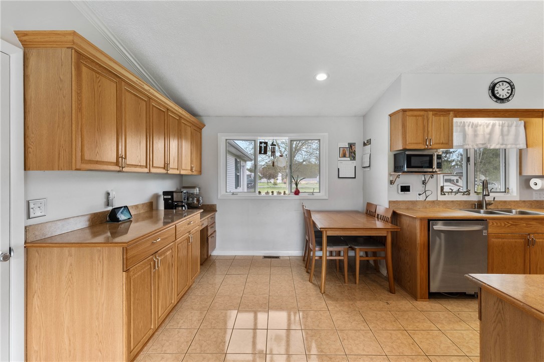 6935 N Slocum Road, Ontario, New York image 8