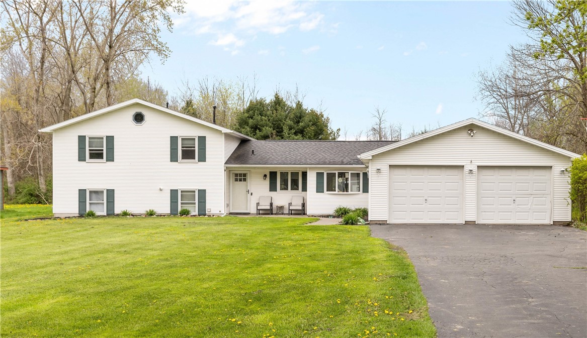 6935 N Slocum Road, Ontario, New York image 1