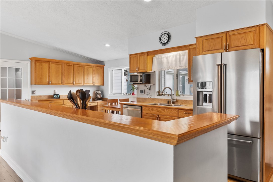 6935 N Slocum Road, Ontario, New York image 2