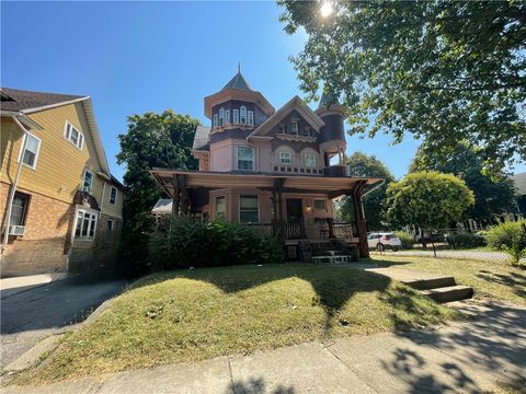 Homes For Sale - 244 Kenwood Avenue<br/> Rochester, NY 14611