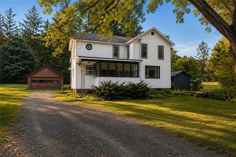 Photo of 3989 Dean Road, Marion, NY 14505 (MLS # R1701552)