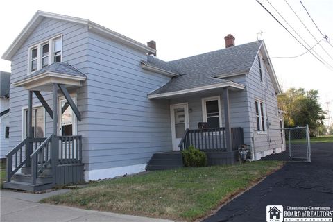 Multifamily For Sale - 216-218 Lake Shore Drive<br/> Dunkirk, NY 14048