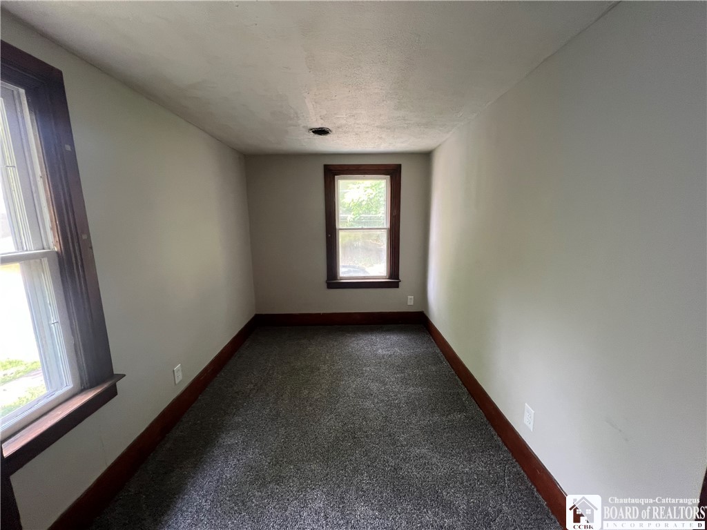 320 Haywood Street, Jamestown, New York image 9