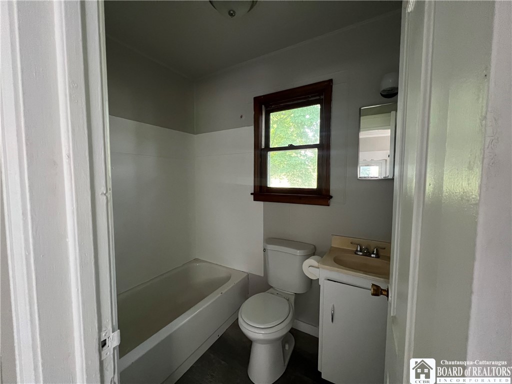 320 Haywood Street, Jamestown, New York image 12