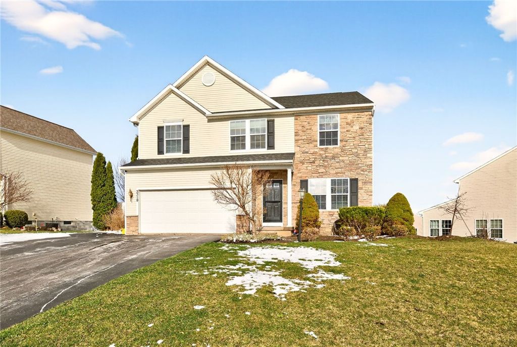 Photo of 3319 Dandelion Trail, Canandaigua Town, NY 14424 (MLS # R1667544)