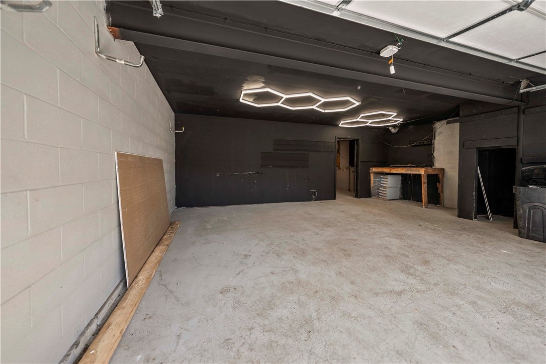321 Eaglehead Road