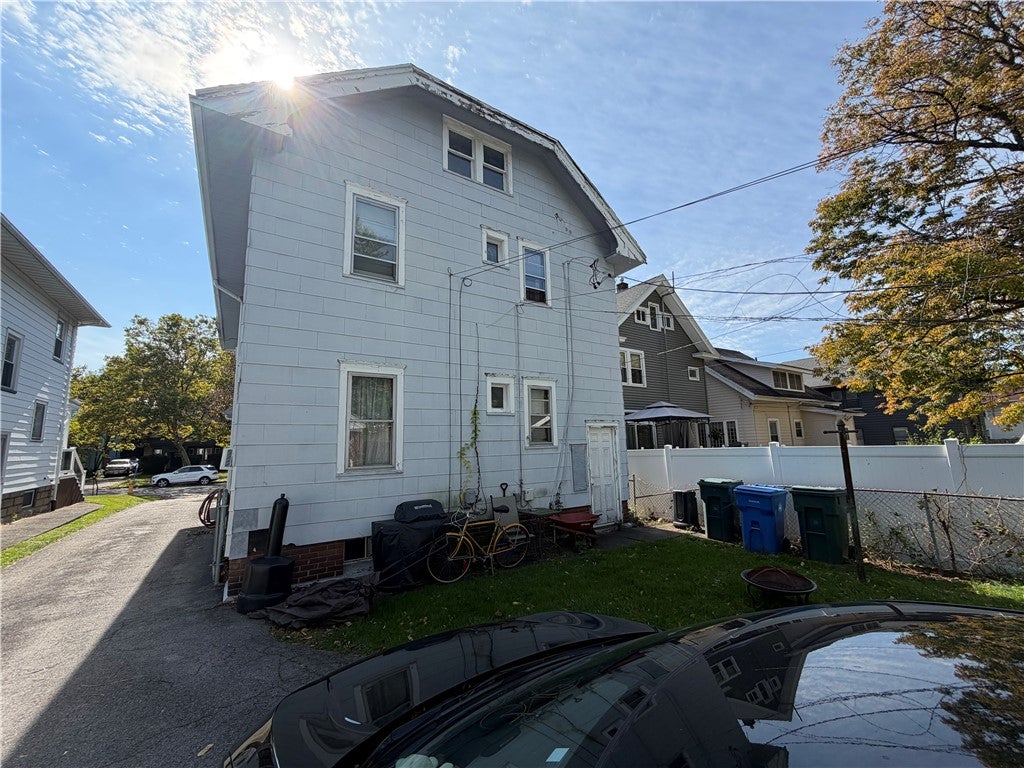 88-90 Genesee Park Boulevard