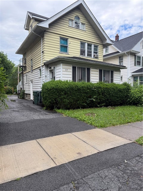 Apartment For Rent - 415 Magee Avenue #2<br/> Monroe County, Rochester, NY 14613