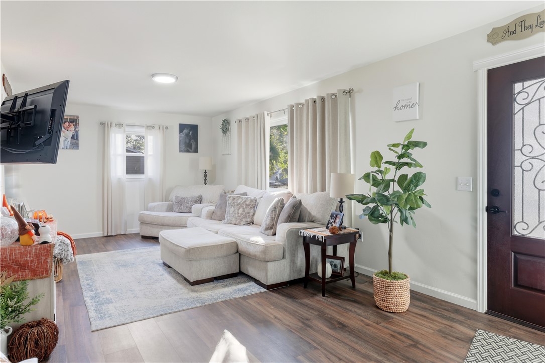 322 Sunset Terrace