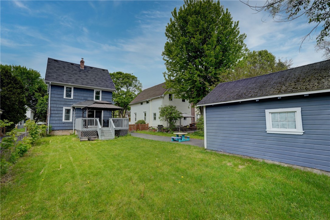 222 East Avenue, East Rochester, New York image 33