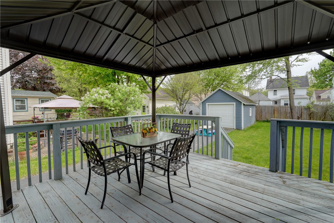 222 East Avenue, East Rochester, New York image 32