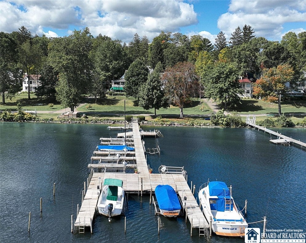 48 S Lake Drive