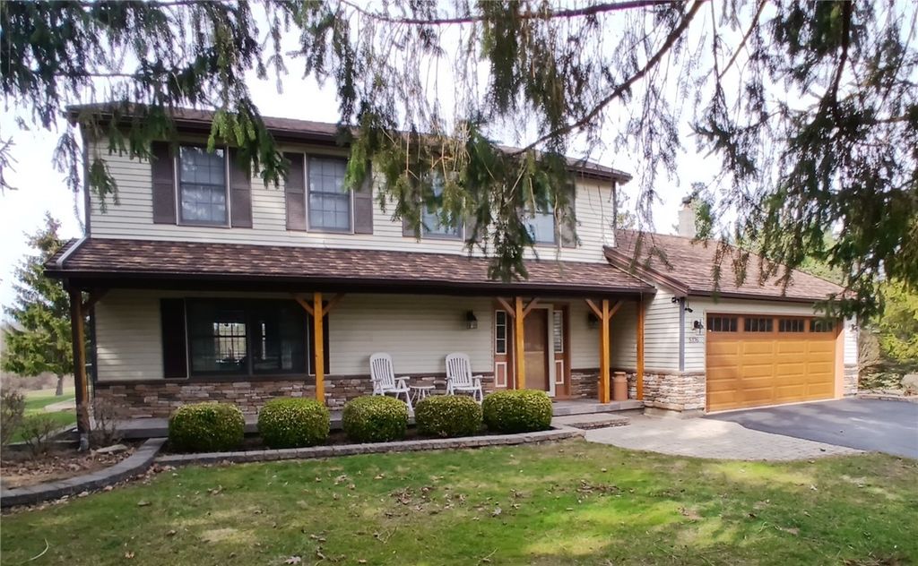 Photo of 5176 Emerson Road, Canandaigua Town, NY 14424 (MLS # R1667524)