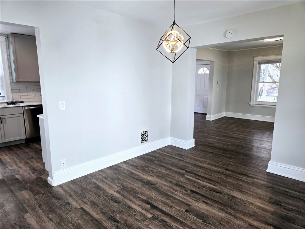 279 Rosewood Terrace, Rochester, New York image 10