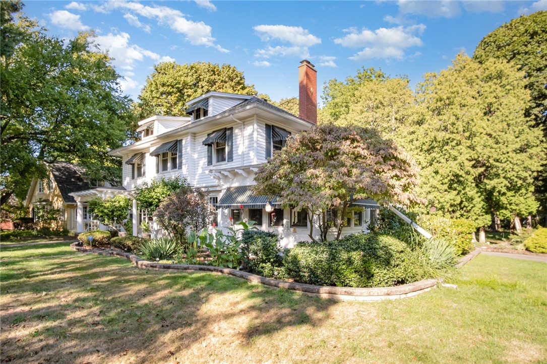 4430 Saint Paul Boulevard