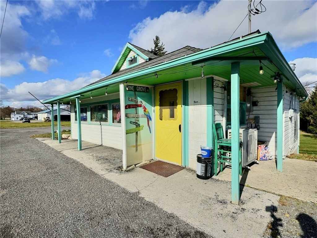 Photo of 5609 Main Road, Batavia, NY 14020 (MLS # R1665102)