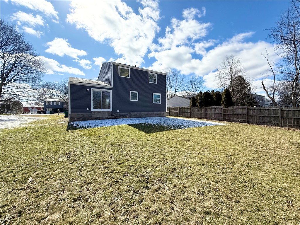 5756 Dalton Drive, Farmington, New York image 3