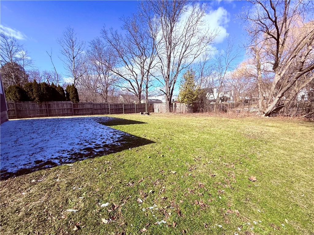 5756 Dalton Drive, Farmington, New York image 5