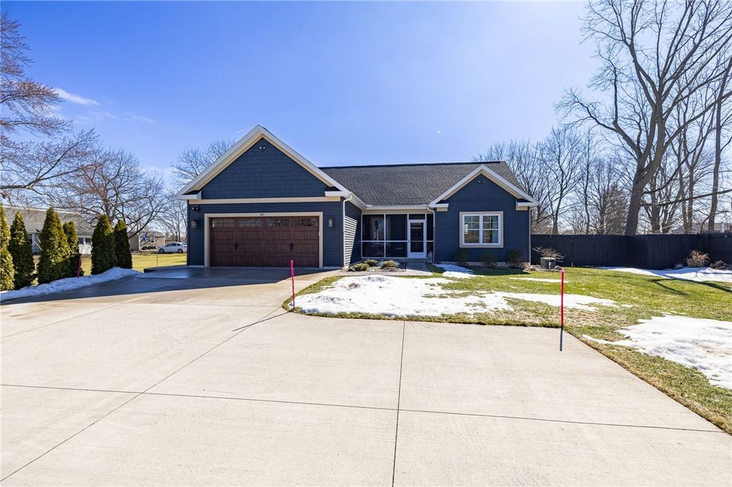 Photo of 187 Chapel Street, Canandaigua City, NY 14424 (MLS # R1664224)