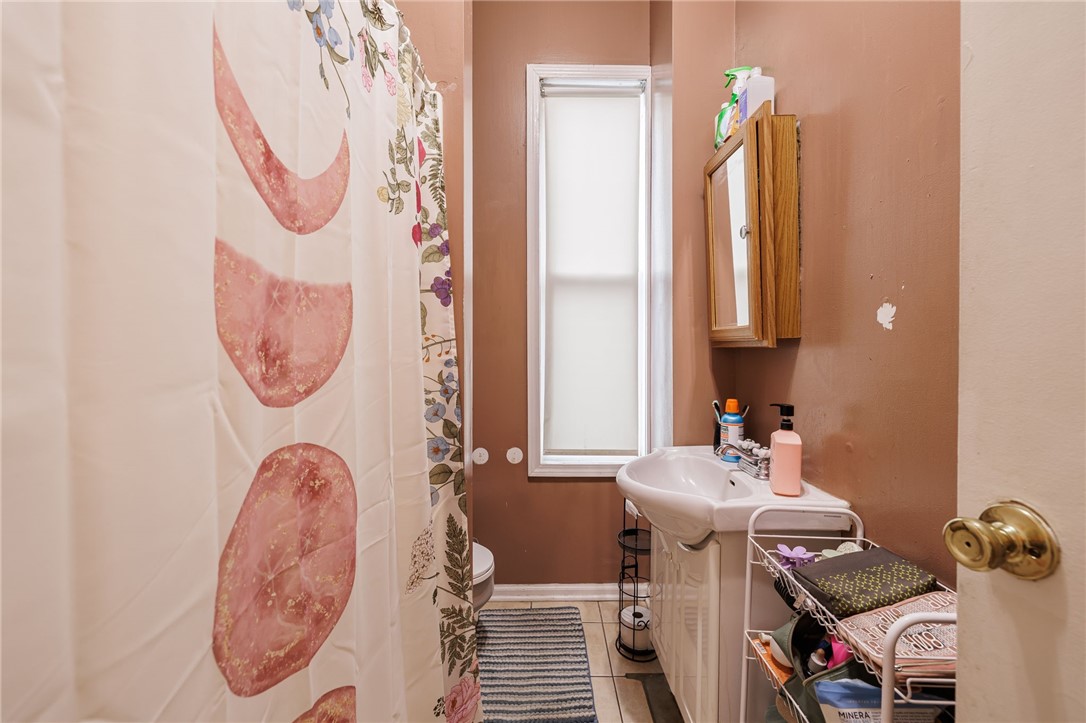 Rochester, Ny Homes For Sale 2 11-11. 5 linwood pl