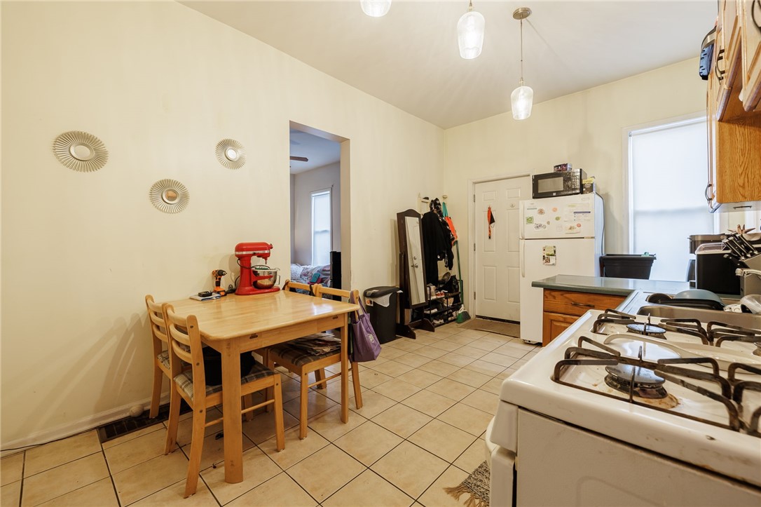 Rochester, Ny Homes For Sale 4 11-11. 5 linwood pl