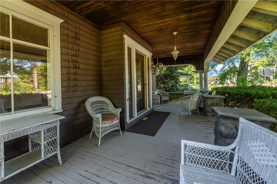 Search Properties 3 7623 hamilton street