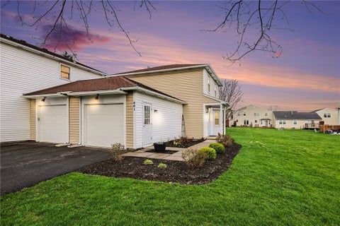 Condo For Sale - 481 Nadine Dr Dr<br/> Webster, NY 14580