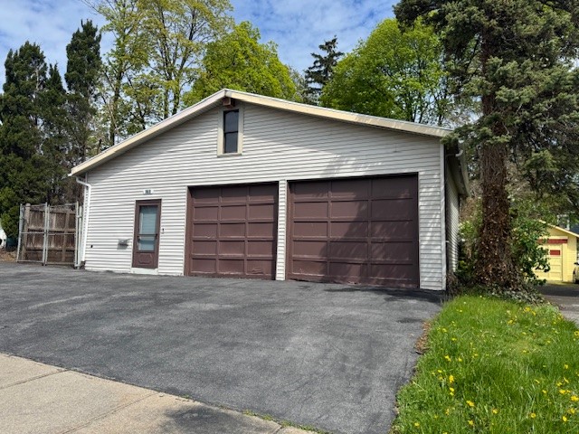 168 avis street