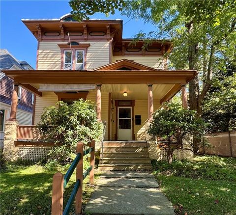 Photo of 44 Elm Street, Oneonta, NY 13820 (MLS # R1642190)