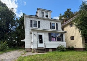 Homes For Sale - 19 Leo Street<br/> Monroe County, Rochester, NY 14621