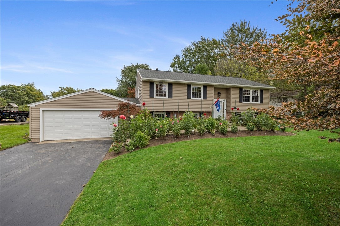 754 Pinnacle Road