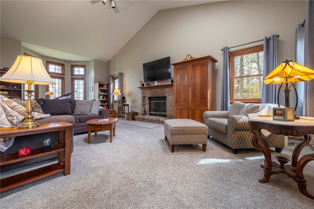 899 Friar Tuck Lane, Webster, New York image 13
