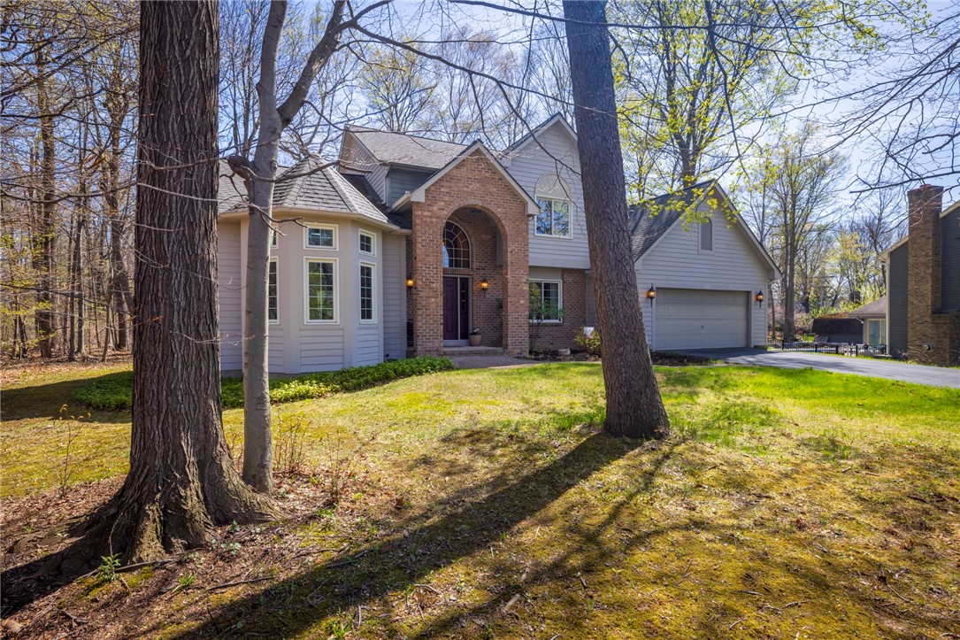 899 Friar Tuck Lane, Webster, New York image 3