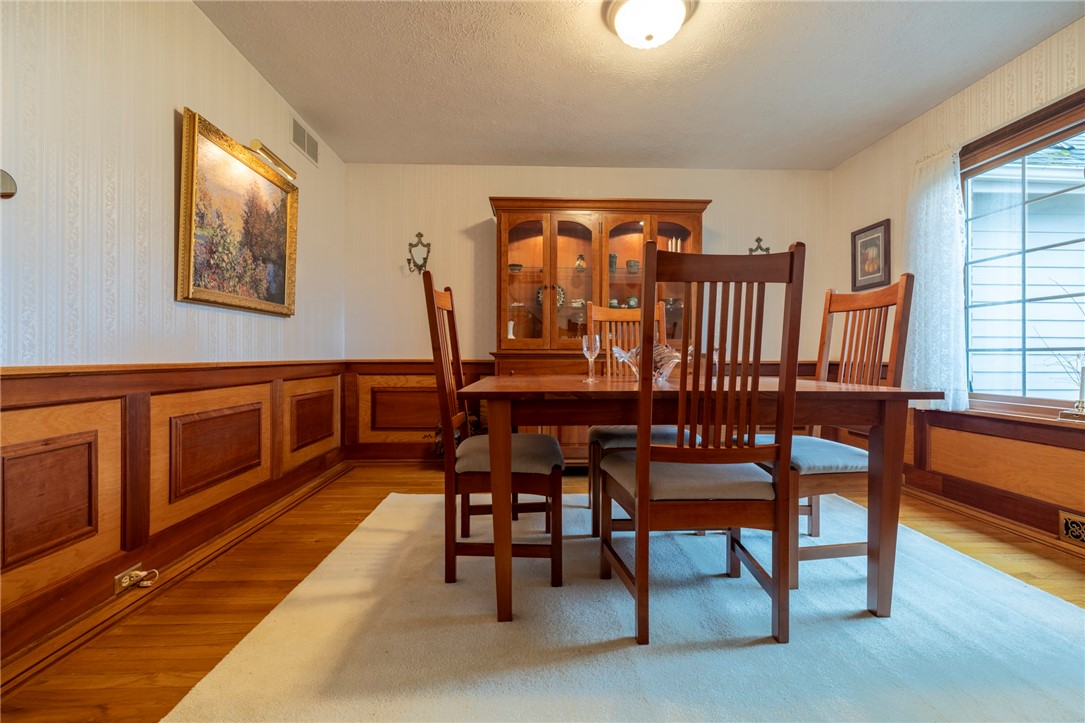899 Friar Tuck Lane, Webster, New York image 31