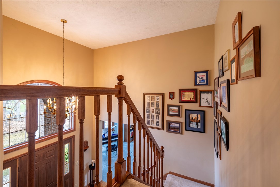 899 Friar Tuck Lane, Webster, New York image 36