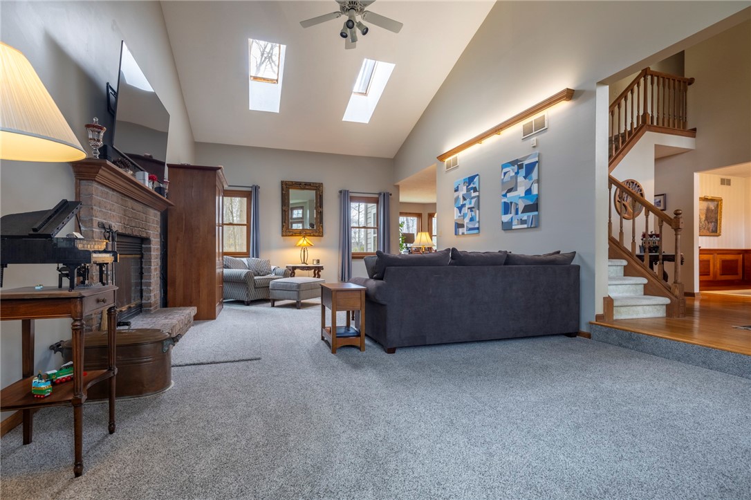 899 Friar Tuck Lane, Webster, New York image 11