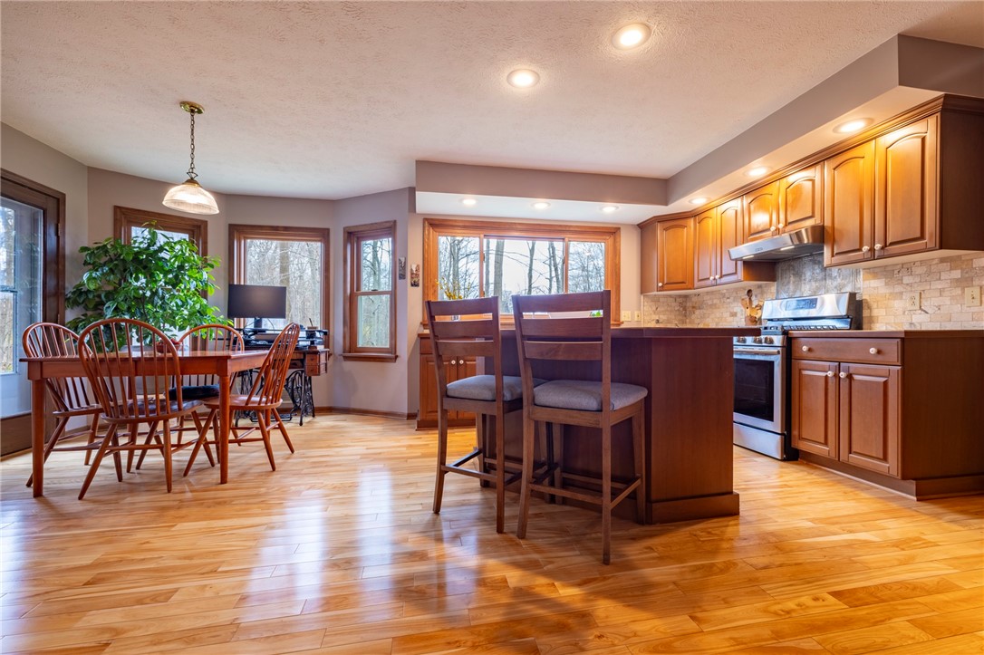 899 Friar Tuck Lane, Webster, New York image 20