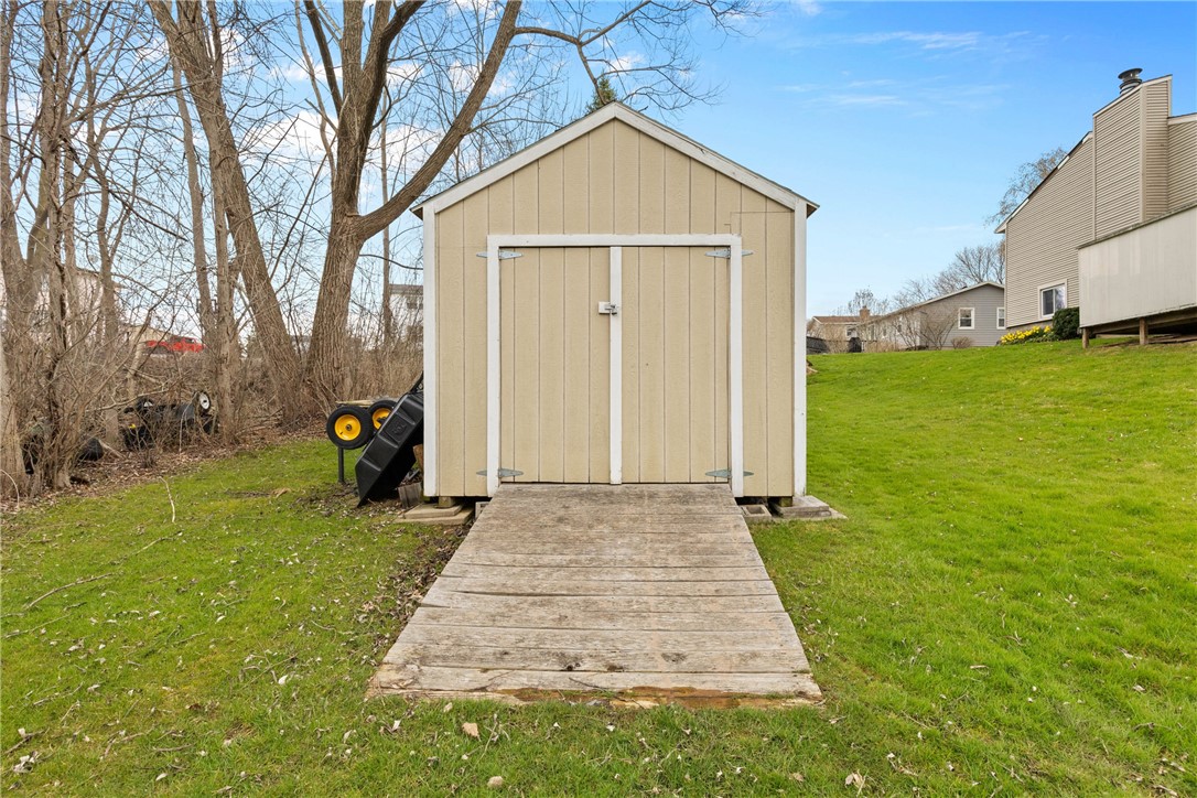 132 Larkins Crossing, Greece, New York image 35