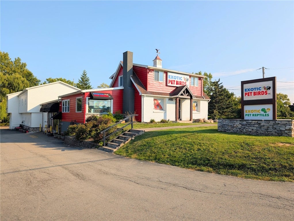 Photo of 2138 Empire Boulevard, Webster, NY 14580 (MLS # R1700054)